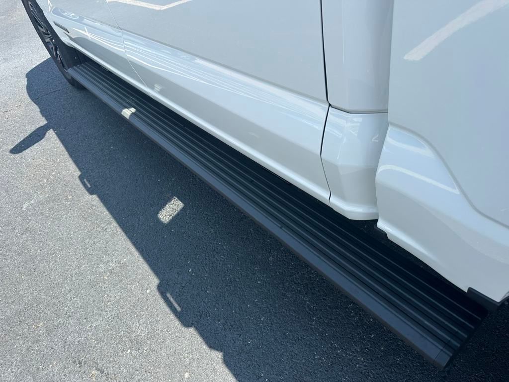 2025 Ford F-150 Platinum - Photo 26