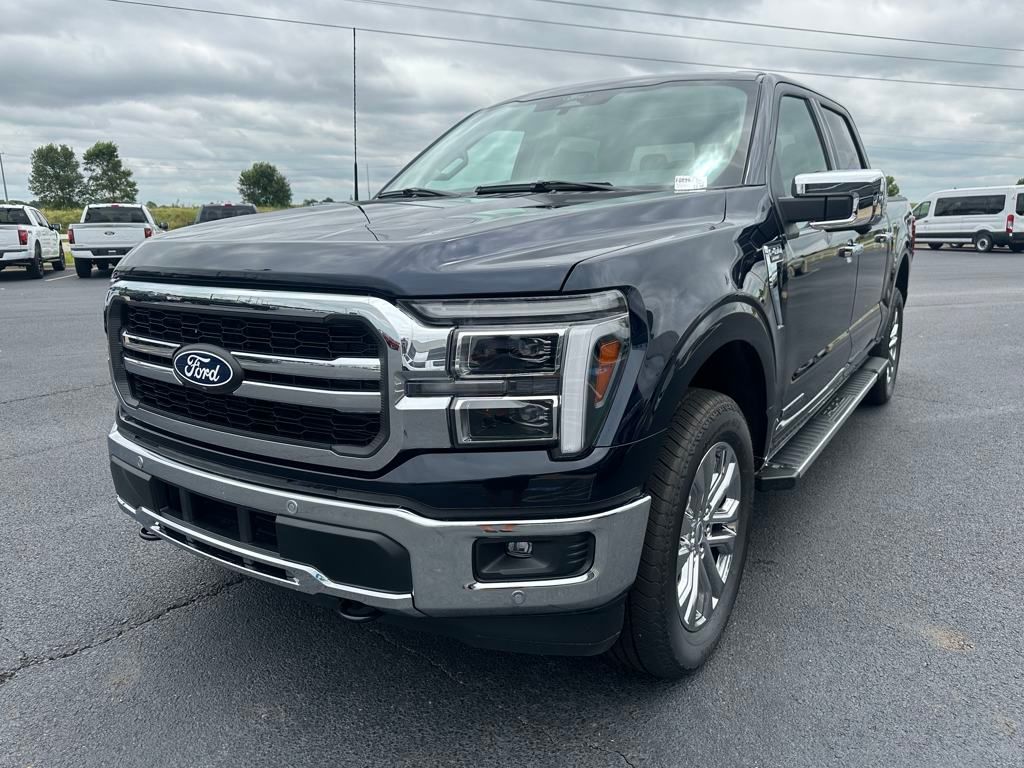 2025 Ford F-150 Lariat photo 4