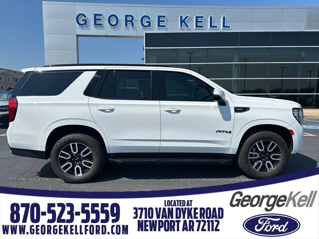2022 GMC Yukon AT4's photo