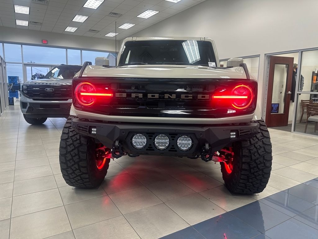 New 2025 Ford Bronco Outer Banks SUV