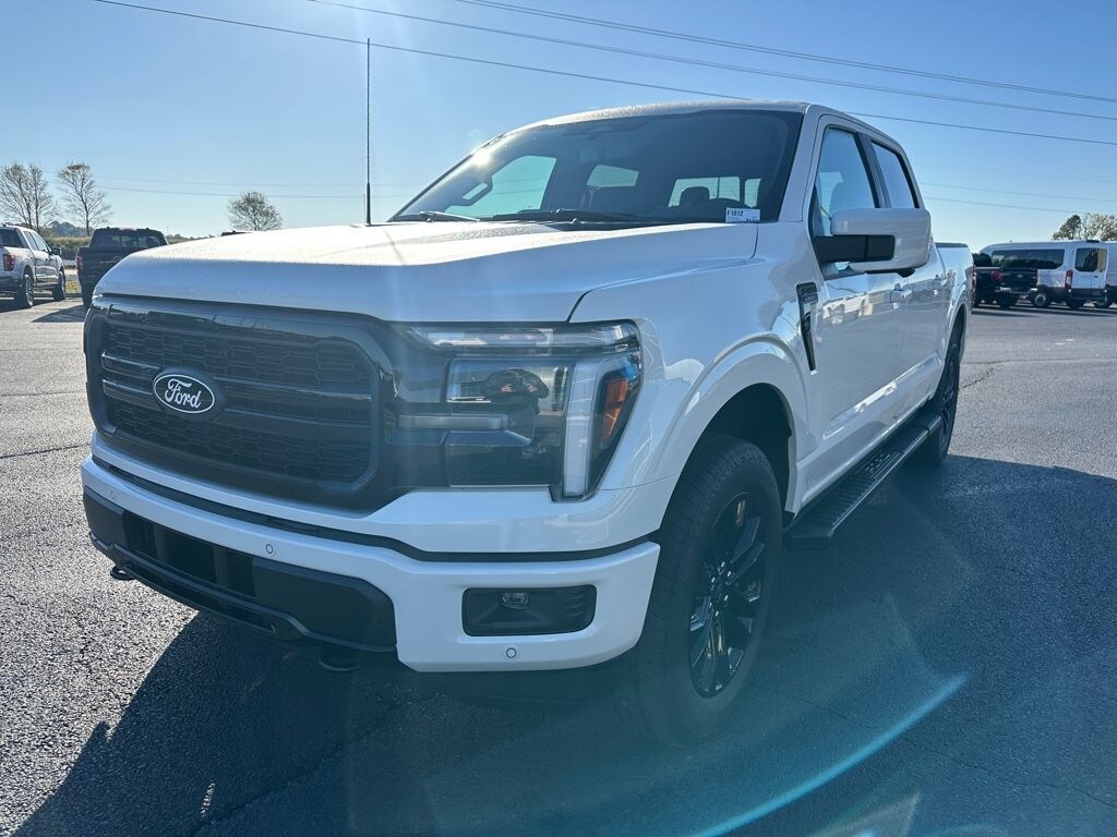 New 2025 Ford F-150 Lariat Truck