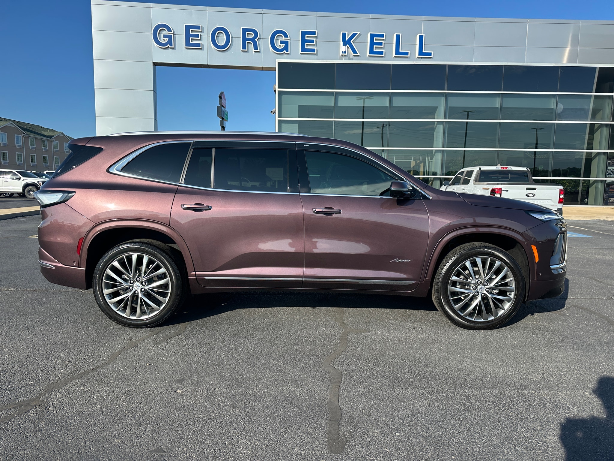 2025 Buick Enclave Avenir