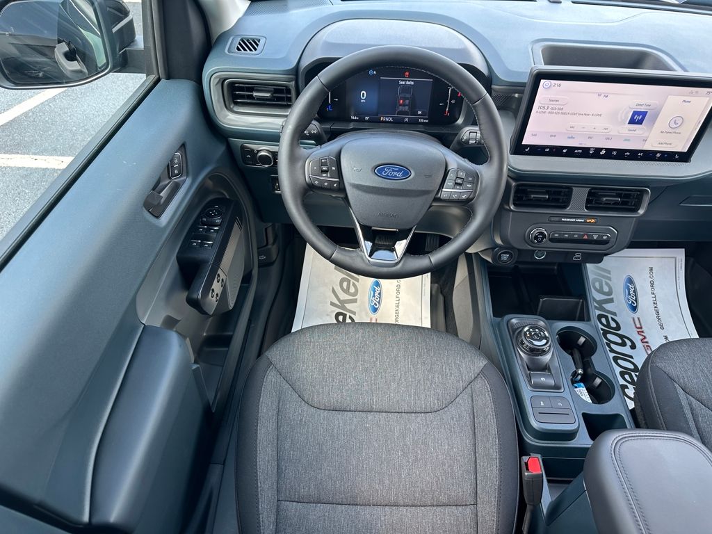 2025 Ford Maverick XLT - Photo 6