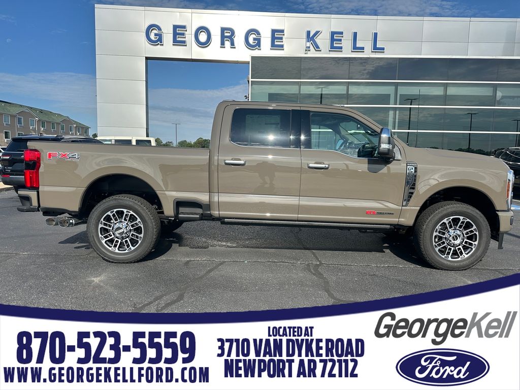 2026 Ford F-250 Platinum 4x4 Crew Cab 8' Box's photo