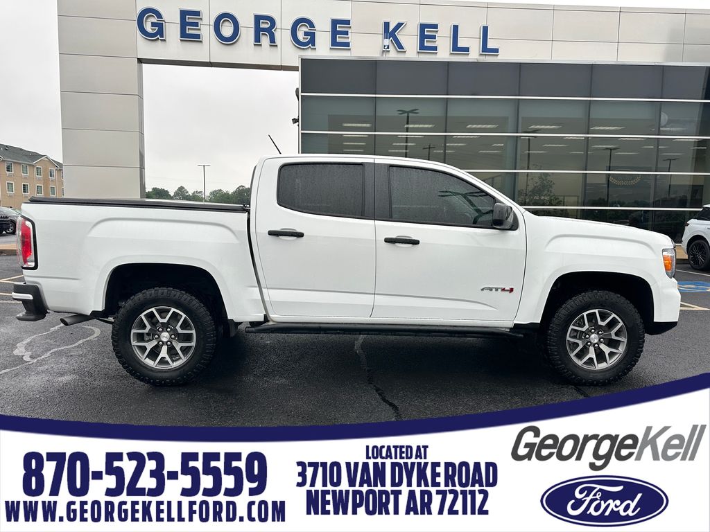 2022 GMC Canyon 4WD AT4 Crew Cab Short Box (Cloth)'s photo
