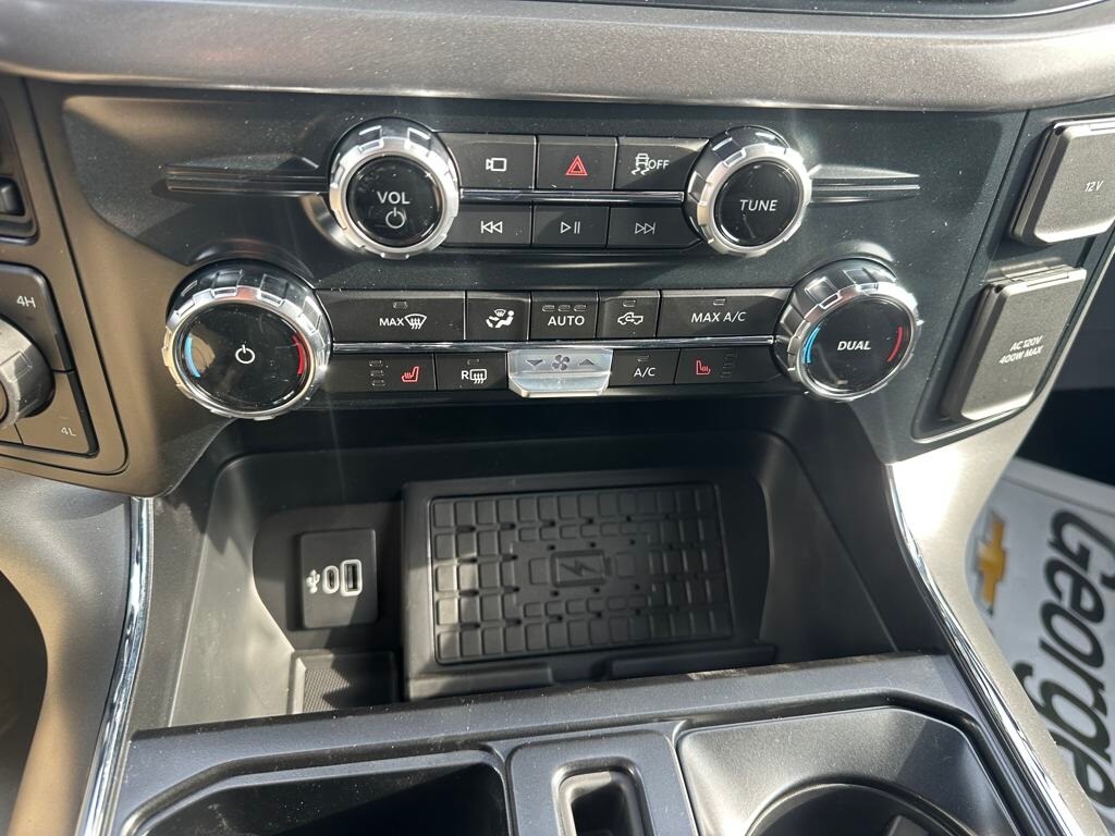 2025 Ford F-150 XLT - Photo 9