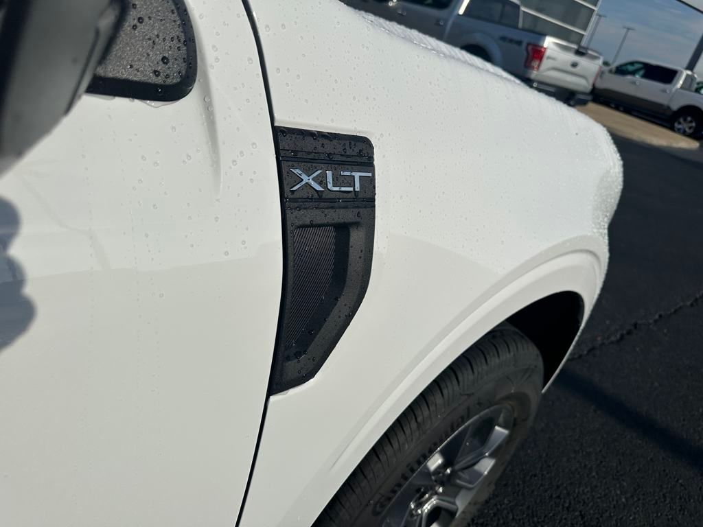 2025 Ford Maverick XLT - Photo 21