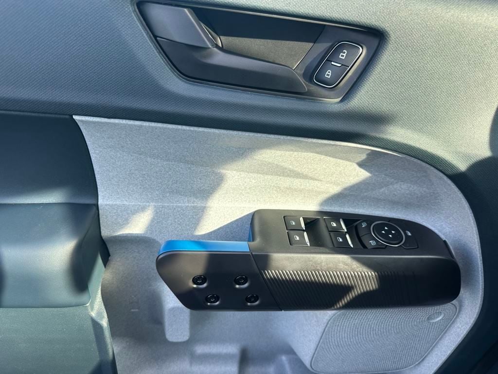 2025 Ford Maverick XLT - Photo 11