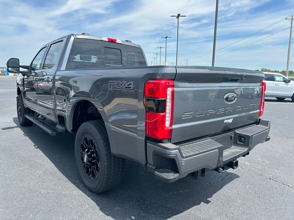 2026 Ford F-350 Super Duty XLT - Photo 28
