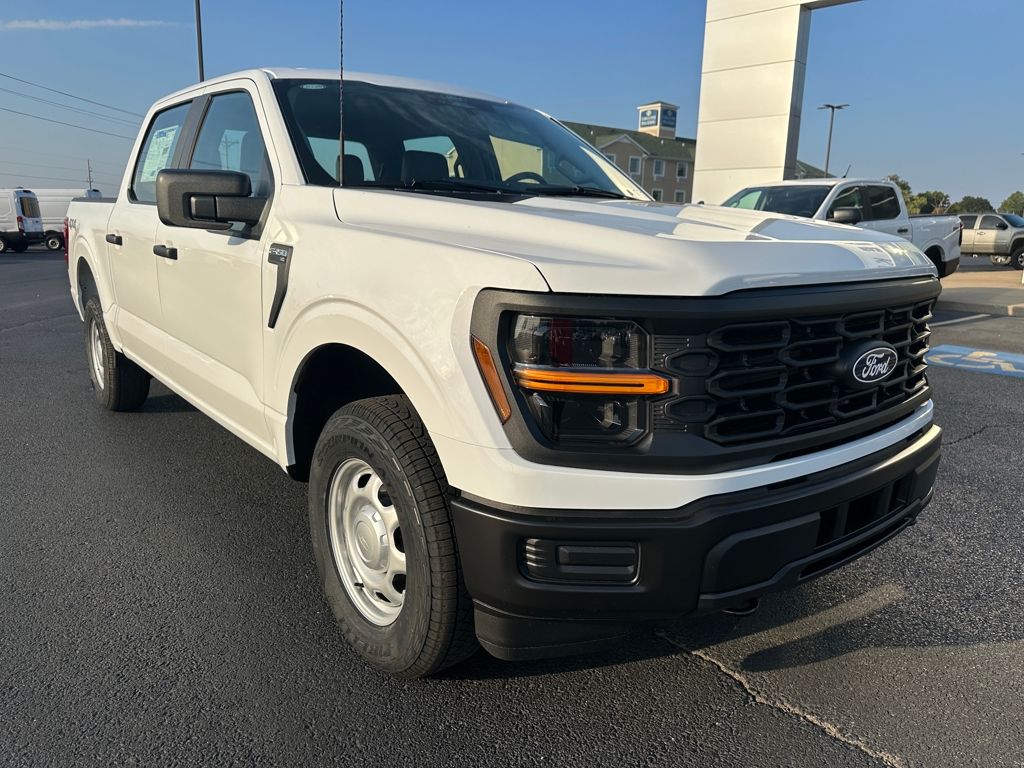 2025 Ford F-150 XL photo 2