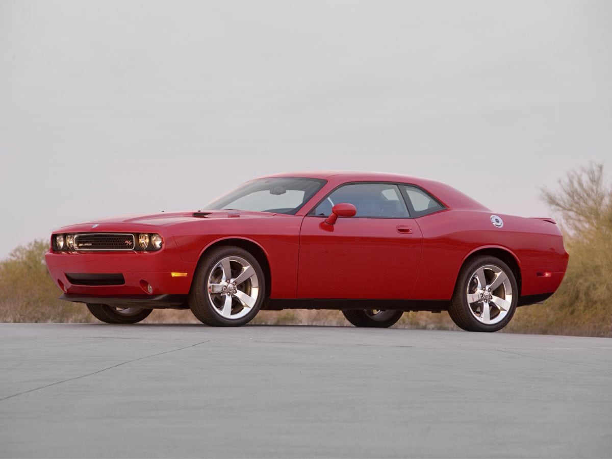 2010 Dodge Challenger SE's photo