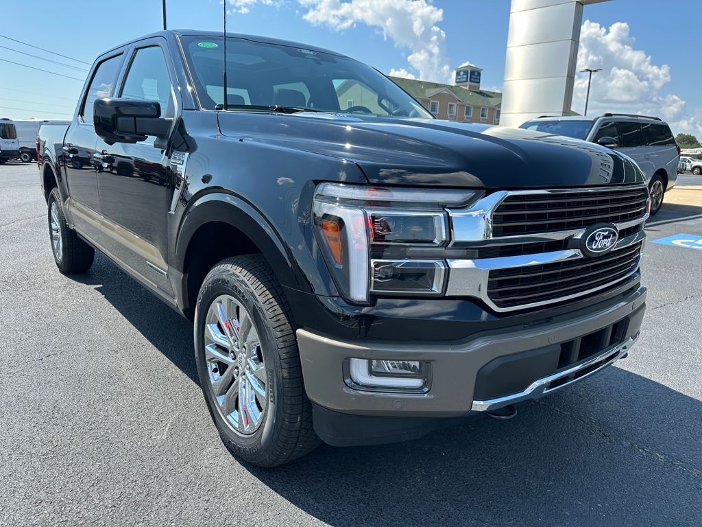 2025 Ford F-150 King Ranch photo 2