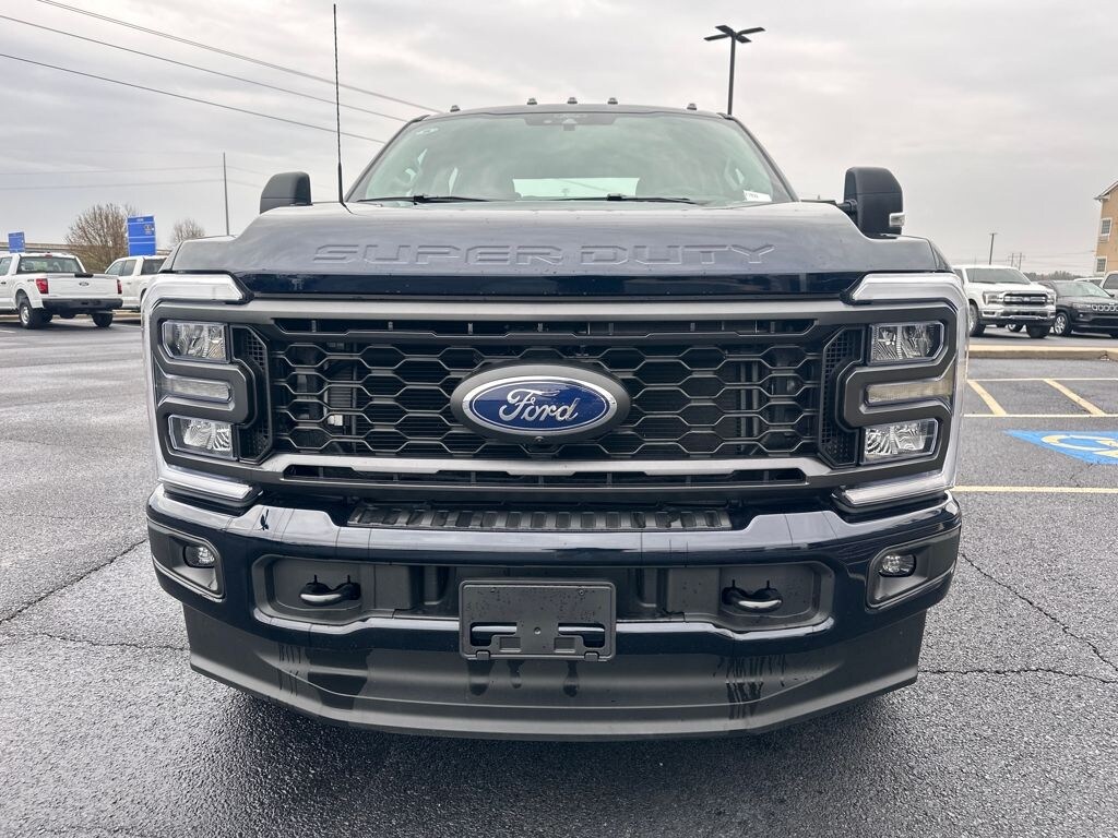 New 2025 Ford F-250SD XL Truck