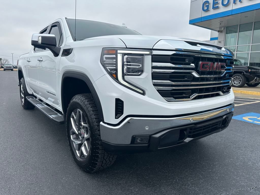 2023 Gmc Sierra 1500 SLT photo 2