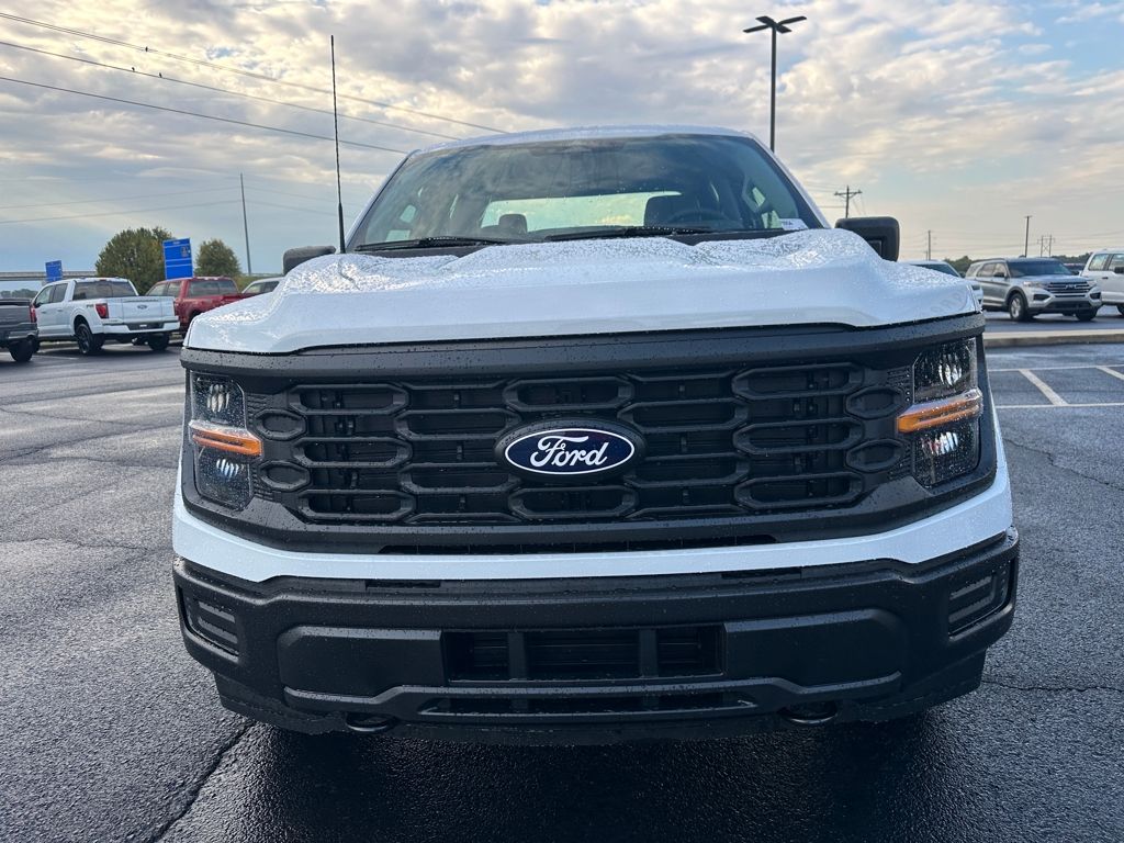 2025 Ford F-150 XL photo 3