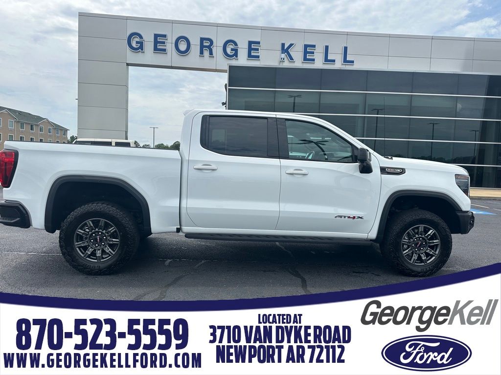 2024 GMC Sierra 4WD Crew Cab Short Box AT4X's photo