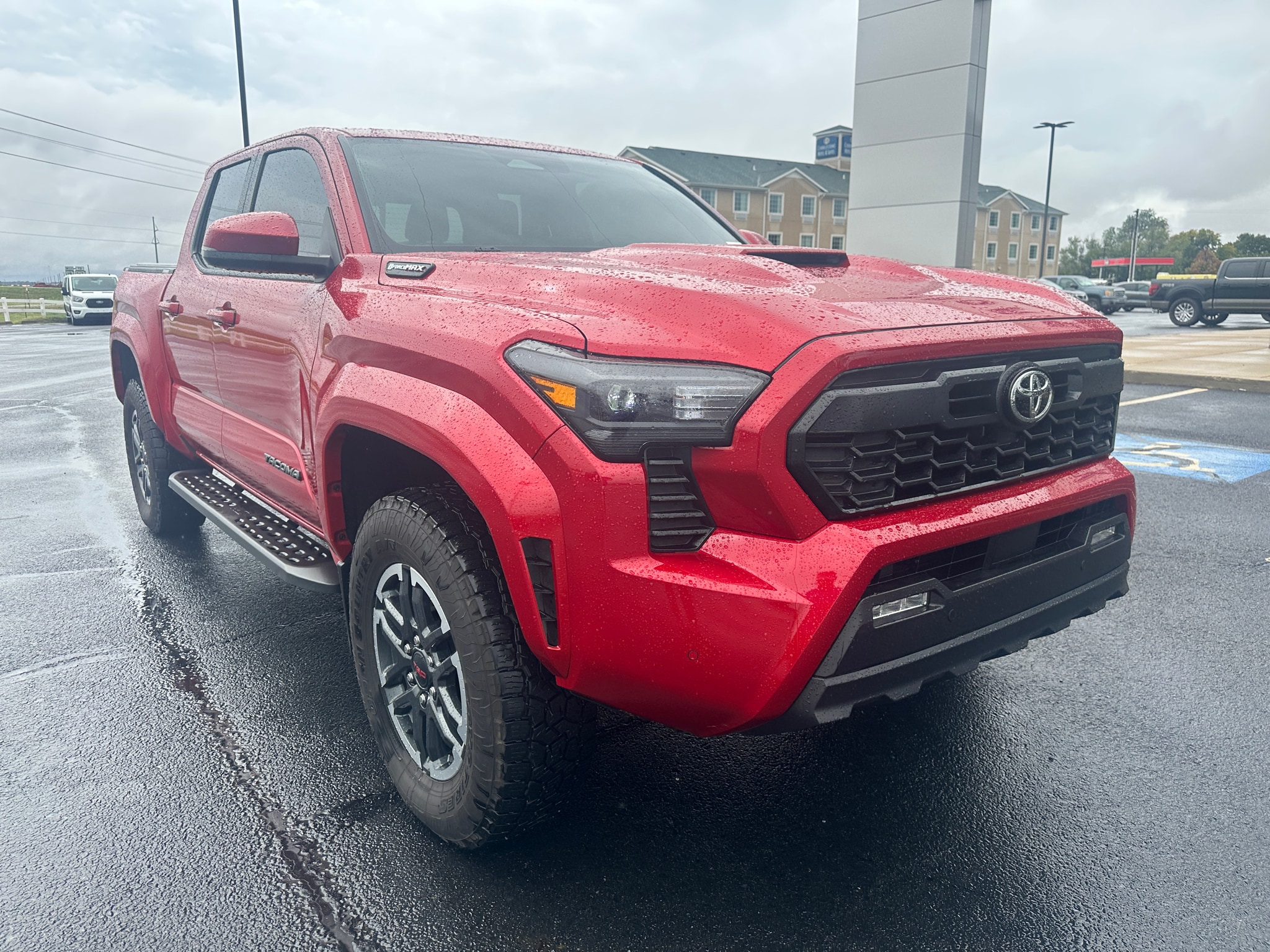 Used 2024 Toyota Tacoma TRD Sport with VIN 3TYLC5LN0RT015525 for sale in Little Rock