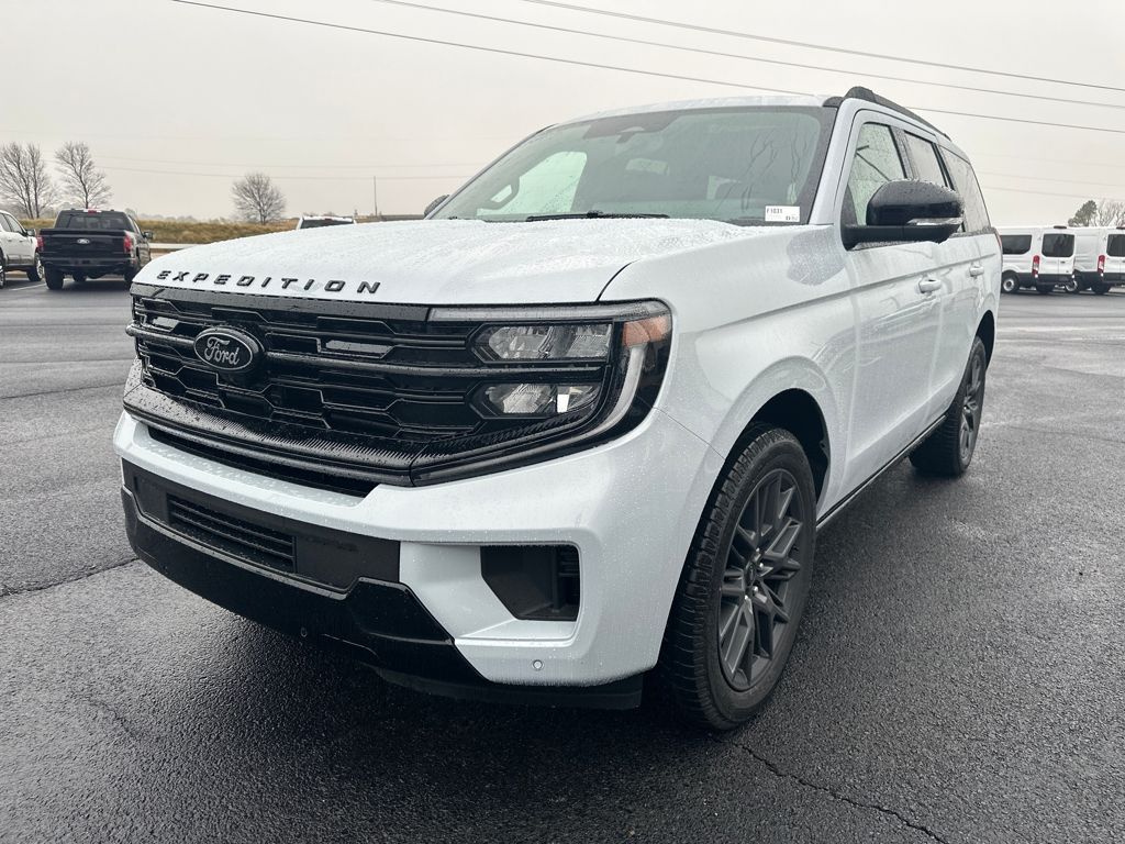 2025 Ford Expedition Platinum photo 4