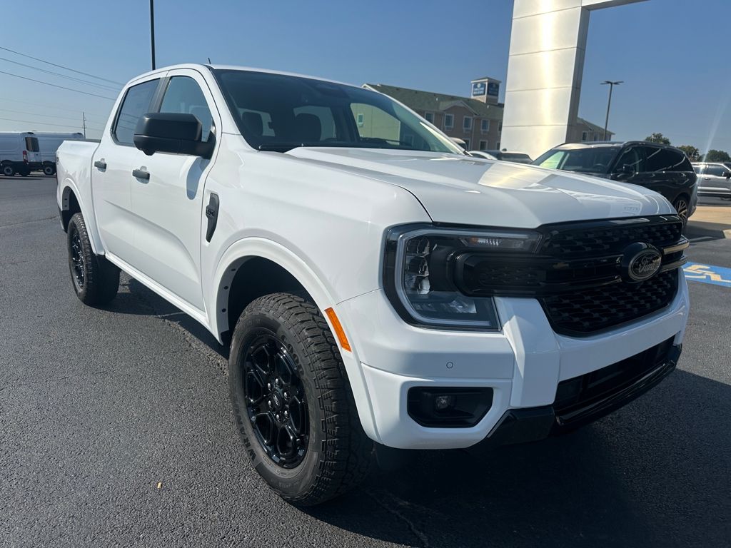 2025 Ford Ranger XLT photo 2