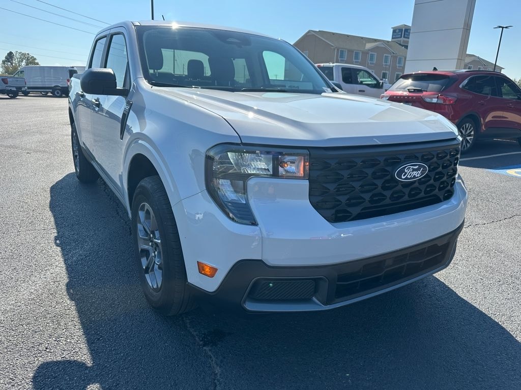 New 2025 Ford Maverick XLT Truck
