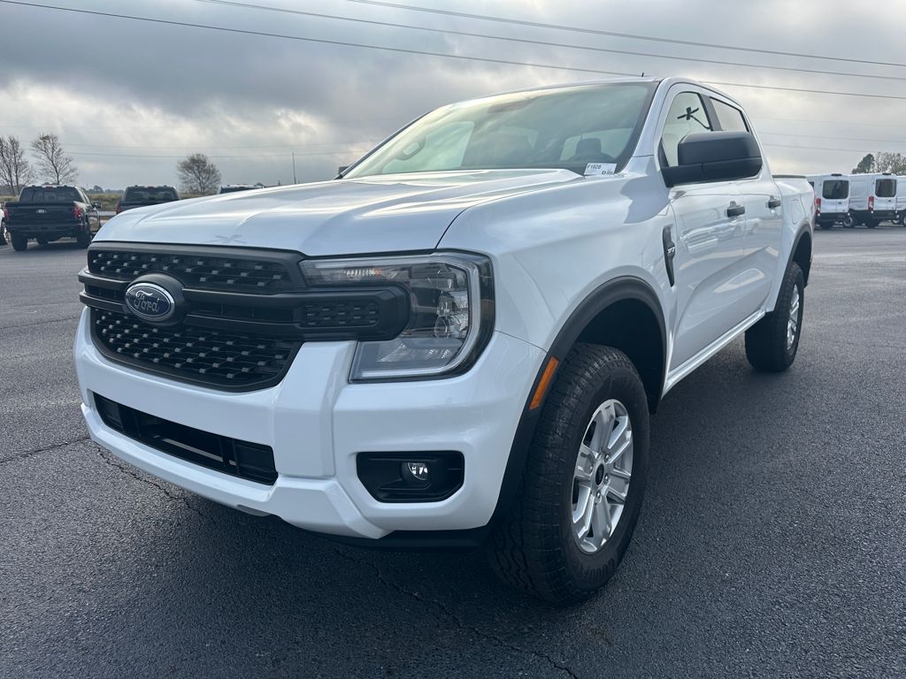 2025 Ford Ranger XL photo 4