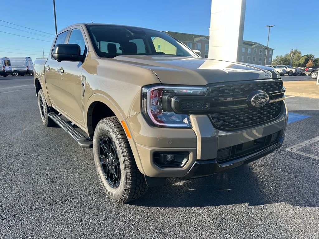 2025 Ford Ranger XLT photo 2