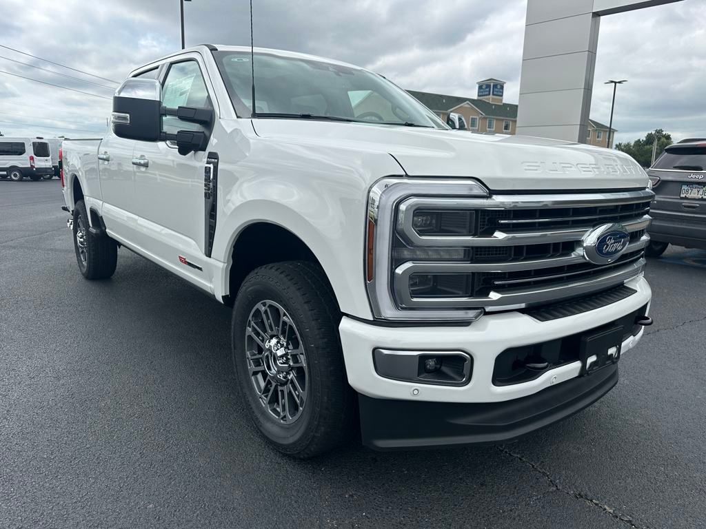 2025 Ford F-250 photo 2