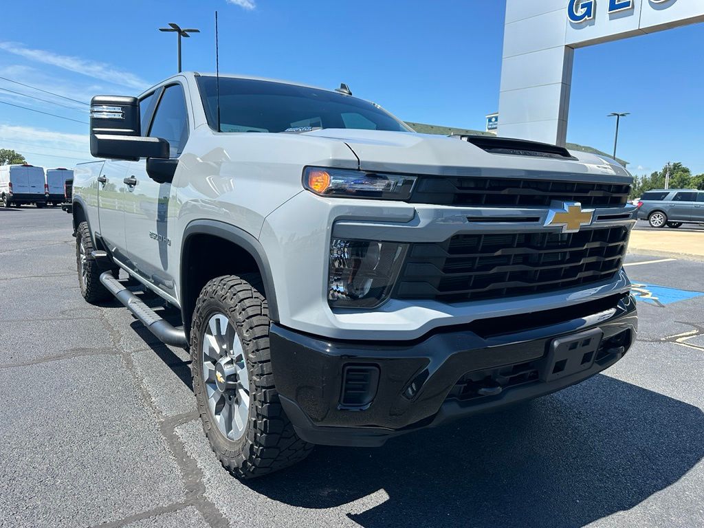 Certified 2024 Chevrolet Silverado 2500HD Custom with VIN 2GC4YME78R1188761 for sale in Little Rock