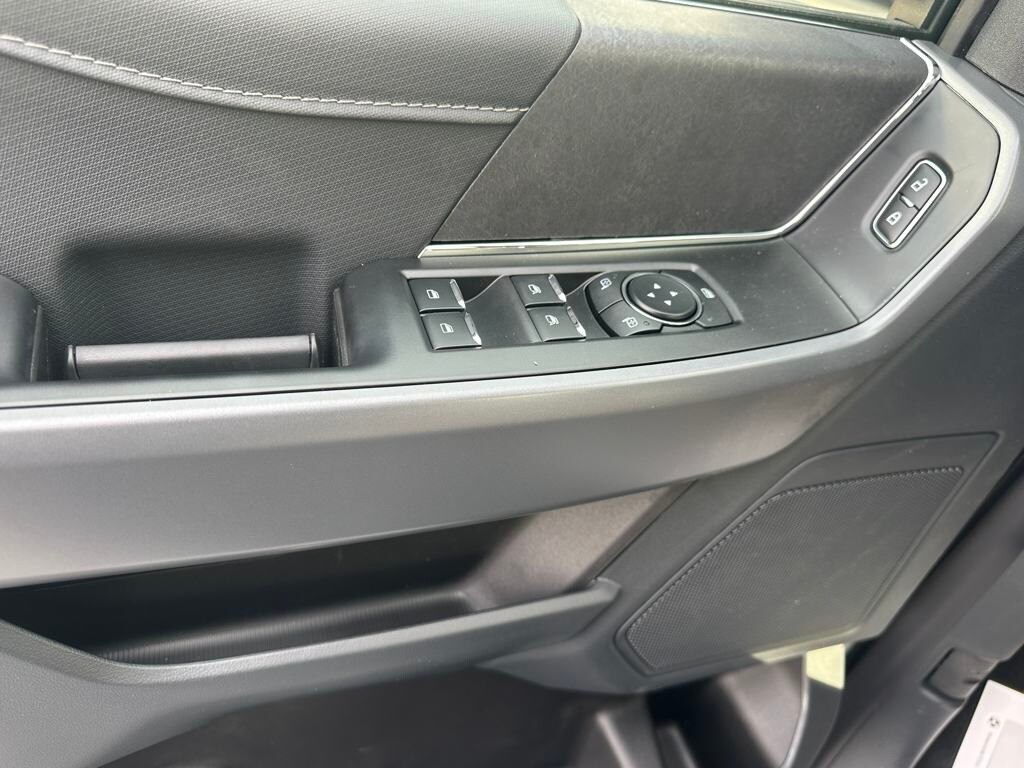 2025 Ford F-150 XLT - Photo 17