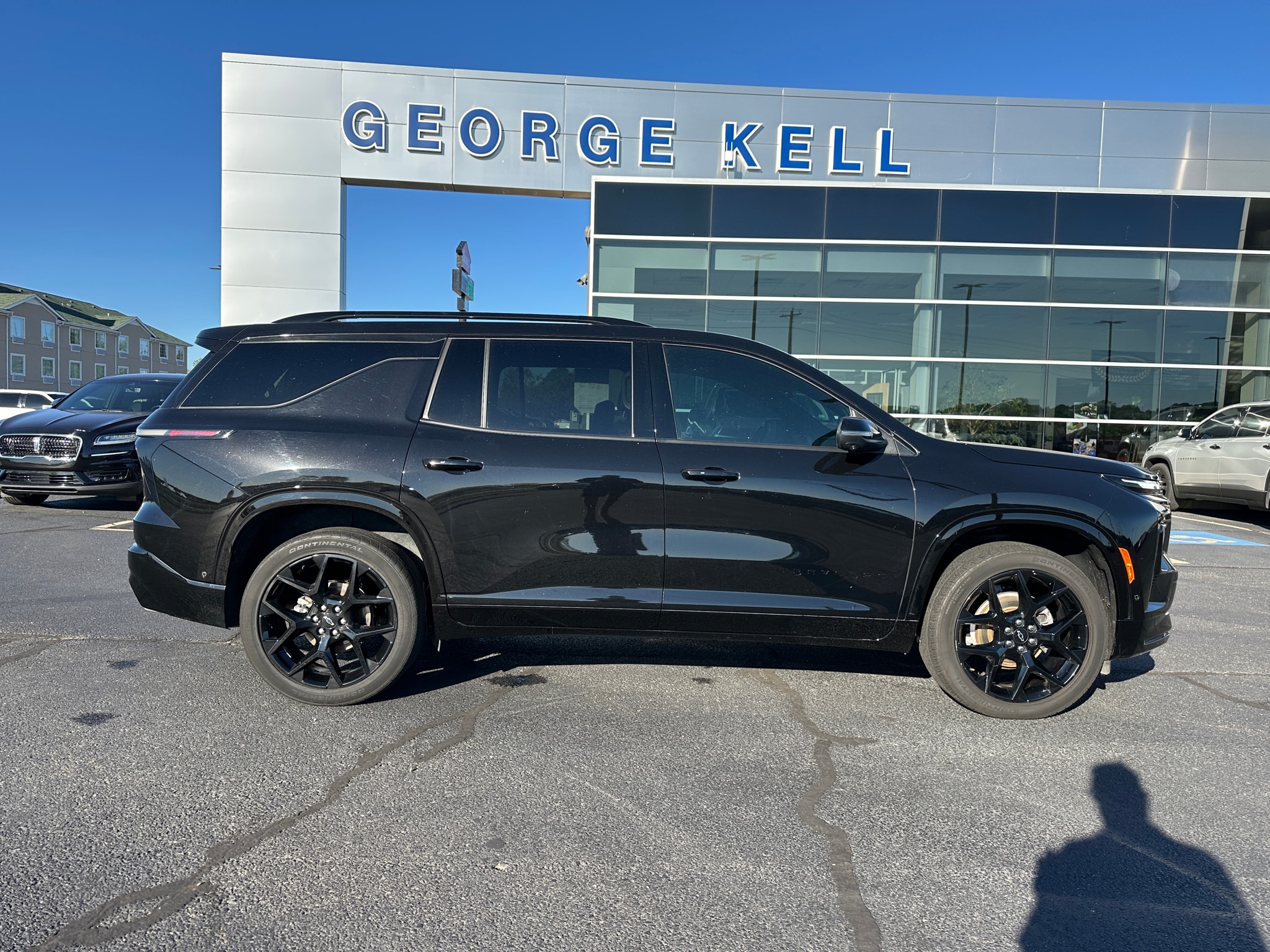2024 Chevrolet Traverse RS