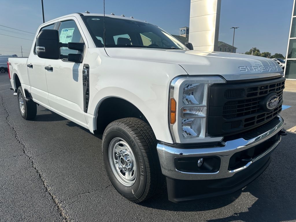 2026 Ford F-250 XL photo 2