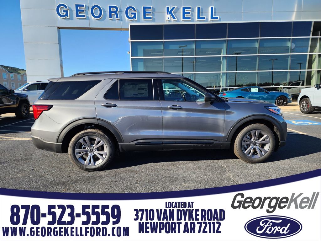 2026 Ford Explorer Active's photo