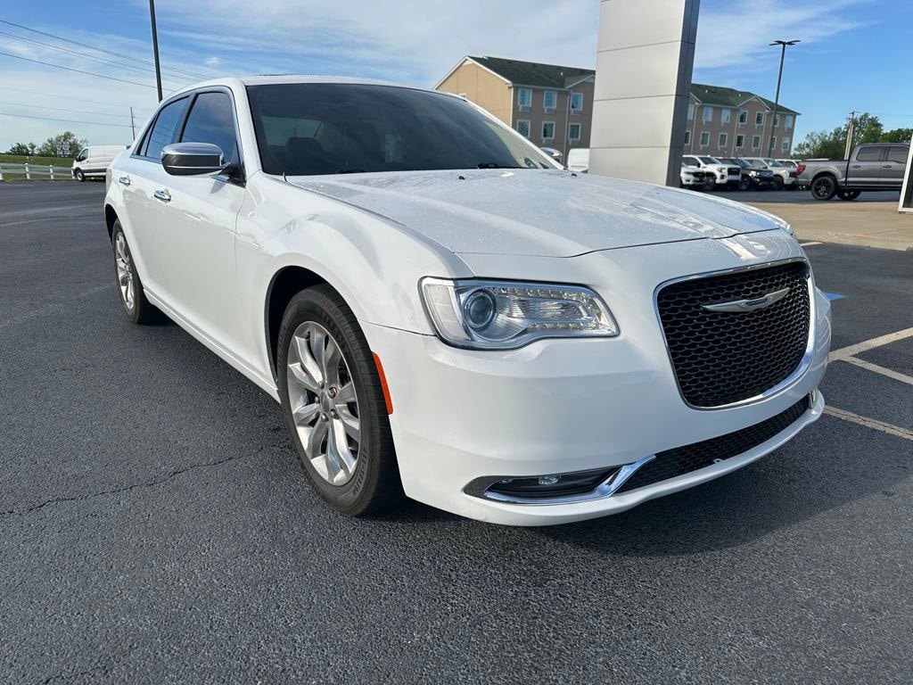 Certified 2019 Chrysler 300 Limited with VIN 2C3CCAKG2KH586580 for sale in Newport, AR