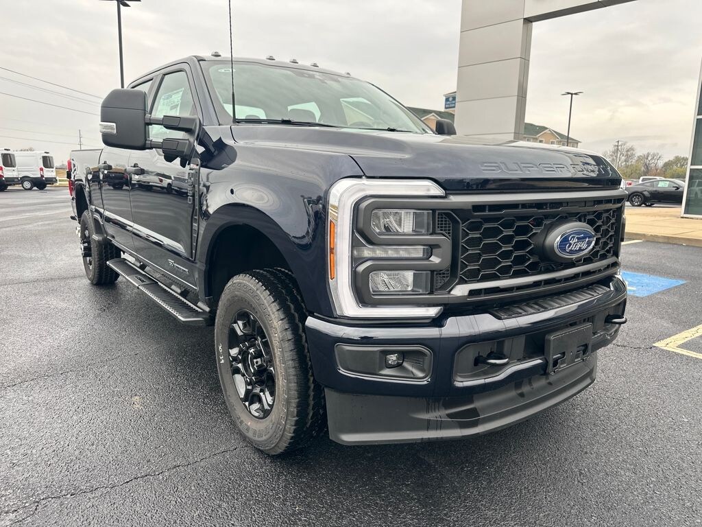 New 2025 Ford F-250SD XL Truck