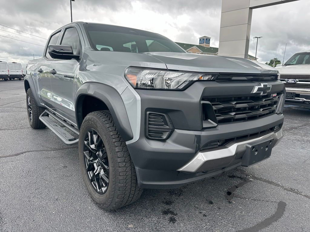 Certified 2024 Chevrolet Colorado Trail Boss with VIN 1GCPTEEK1R1187592 for sale in Little Rock