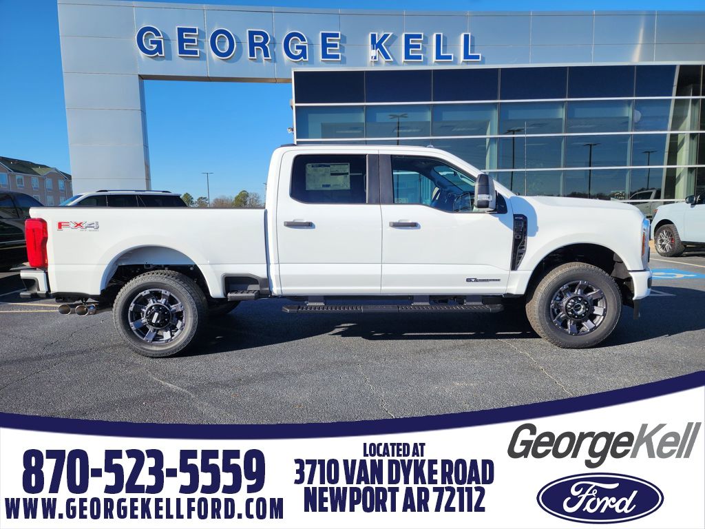 2026 Ford F-350 Super Duty XL's photo