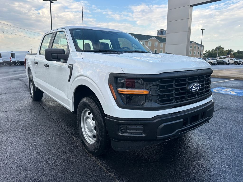 2025 Ford F-150 XL photo 2