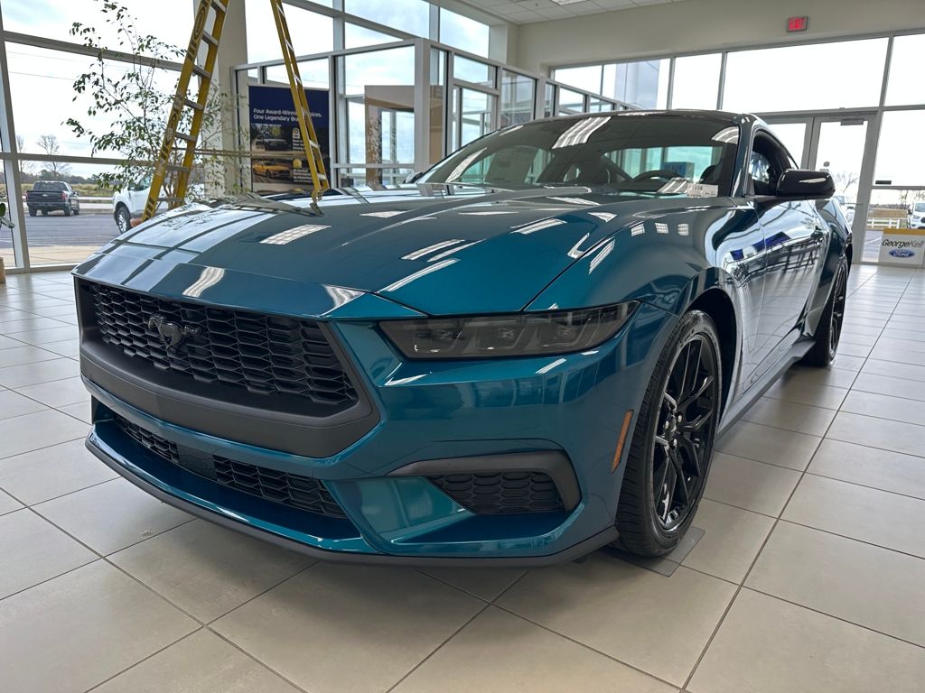 2026 Ford Mustang EcoBoost photo 4