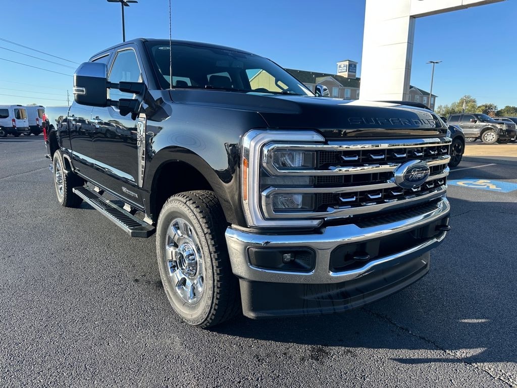 New 2026 Ford F-350SD Lariat Truck