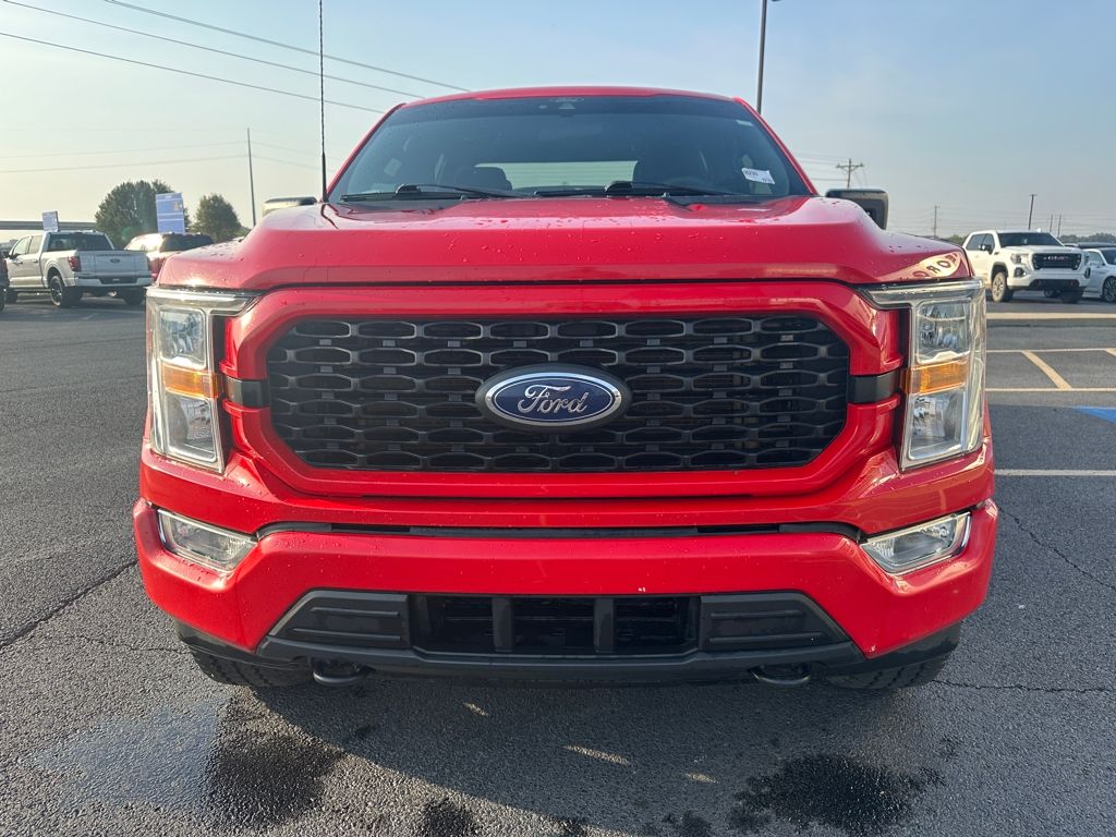2022 Ford F-150 XL photo 3