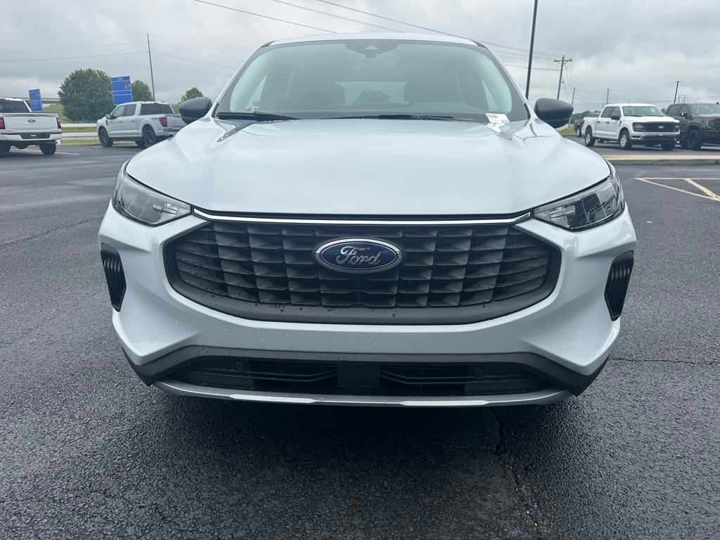2025 Ford Escape Active photo 2
