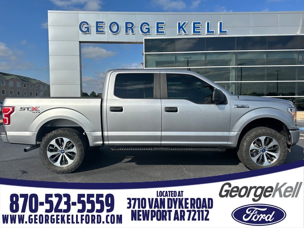 2020 Ford F-150 XL's photo