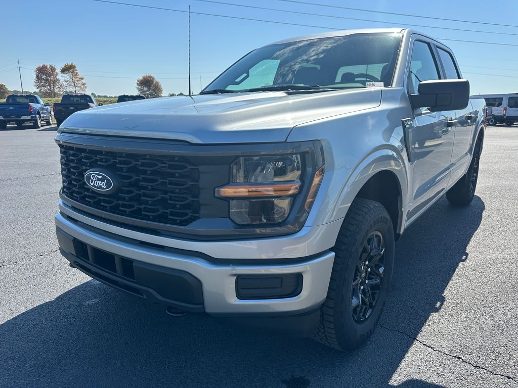 2025 Ford F-150 STX photo 4