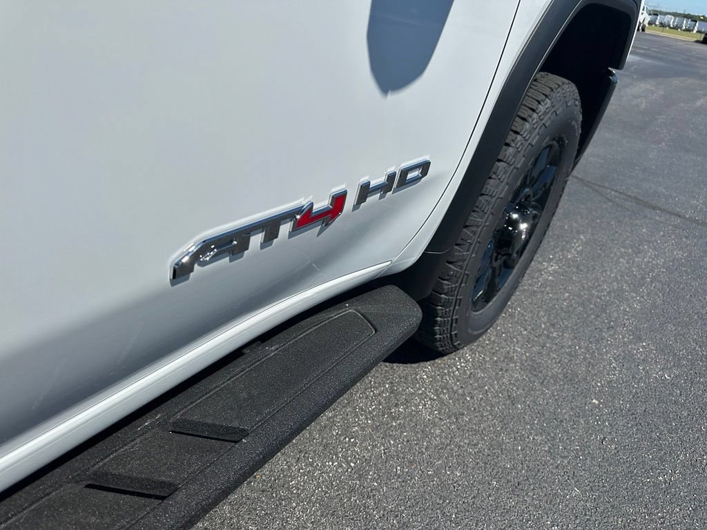 2026 GMC Sierra 2500HD AT4 - Photo 23