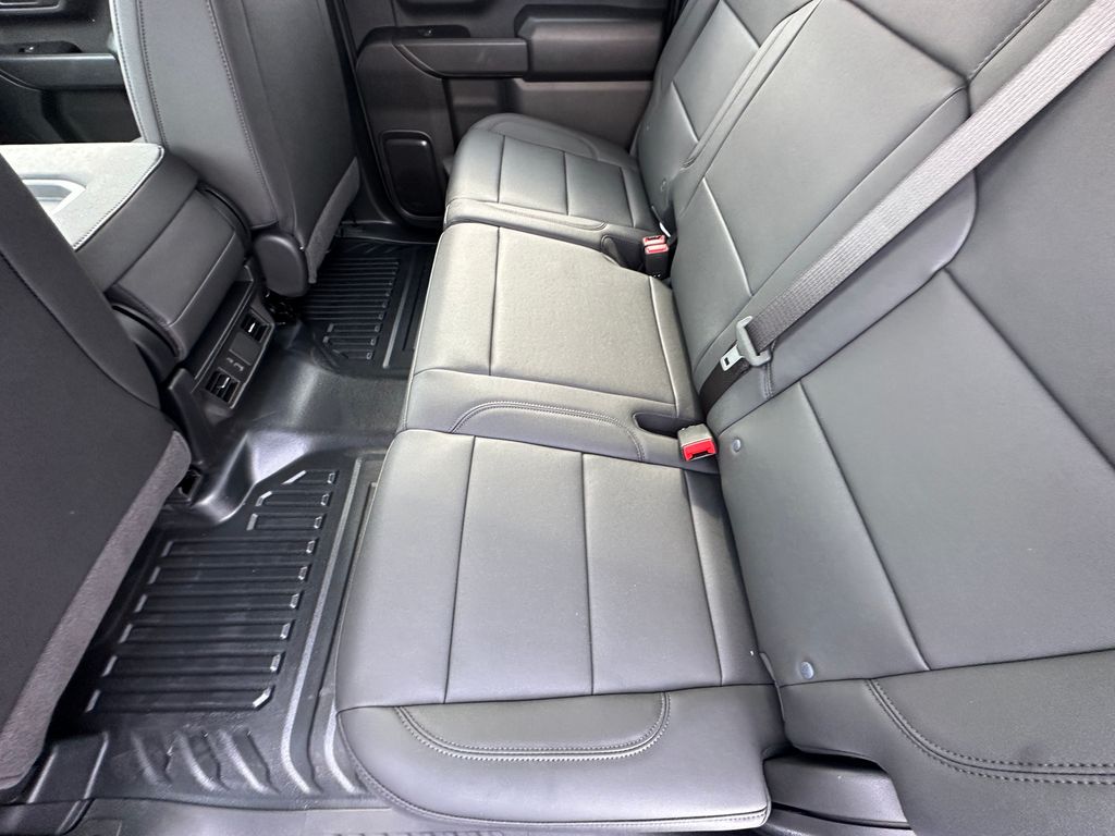 2026 GMC Sierra 2500HD Pro - Photo 13