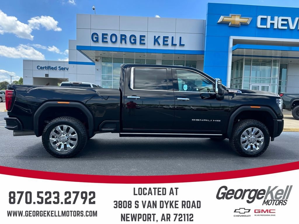 2025 GMC Sierra 4WD Crew Cab Standard Box Denali's photo
