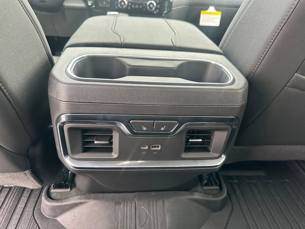 2026 GMC Sierra 1500 SLT - Photo 18