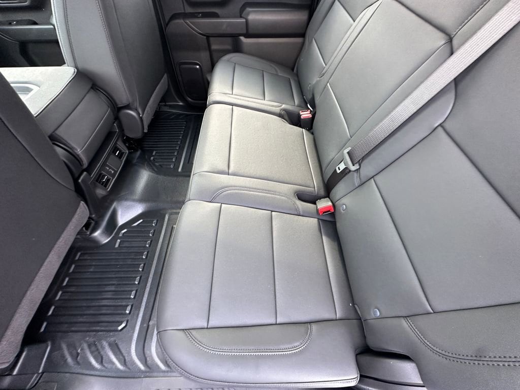 2026 GMC Sierra 2500HD Pro - Photo 13
