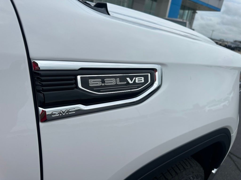 2026 GMC Sierra 1500 SLT - Photo 24