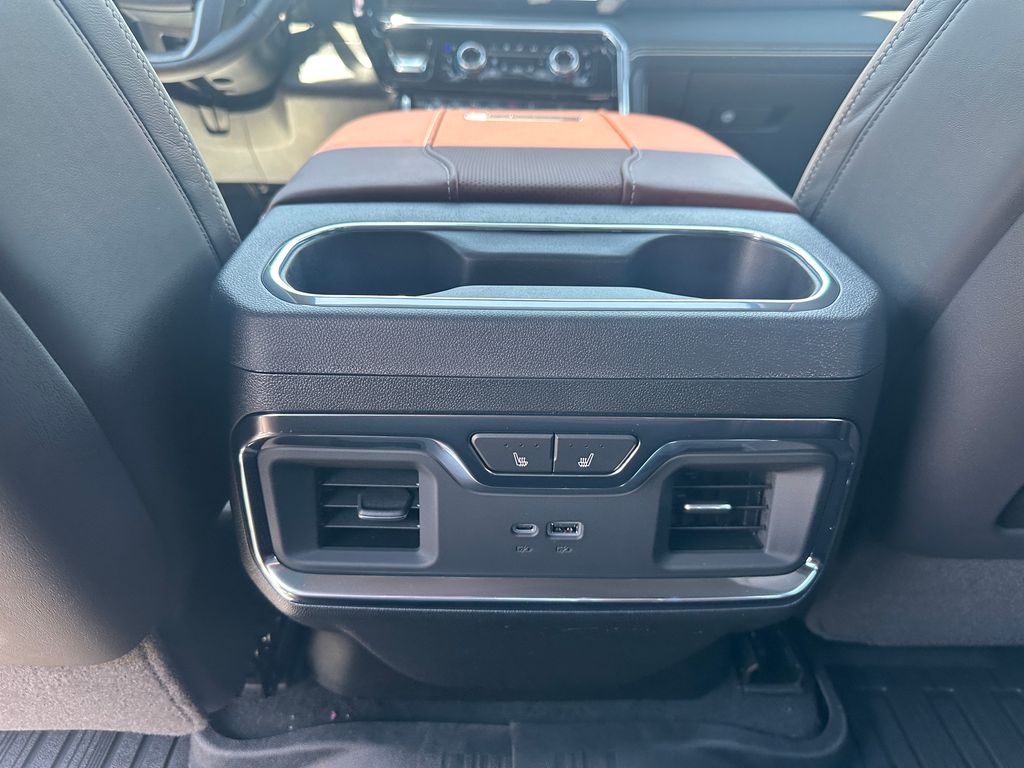 2026 GMC Sierra 2500HD Denali Ultimate - Photo 18